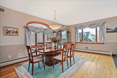 Sold by Century 21 Amiable Realty Group II Inc