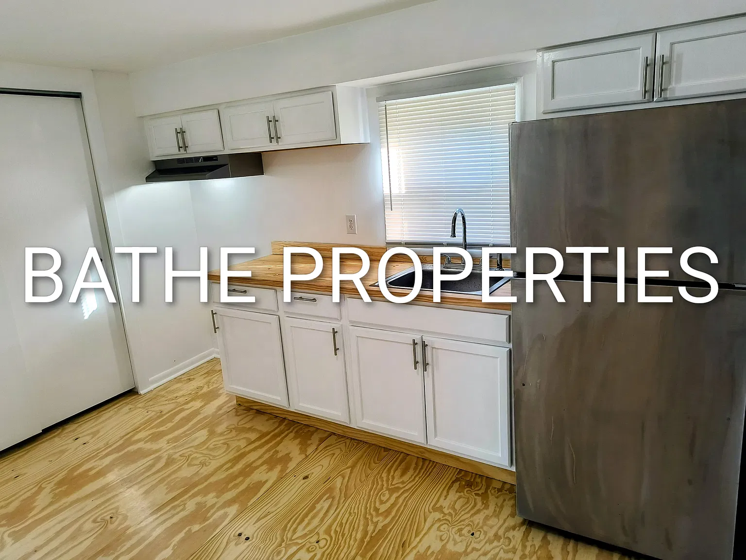 618 Barnard Ave — Photo 3