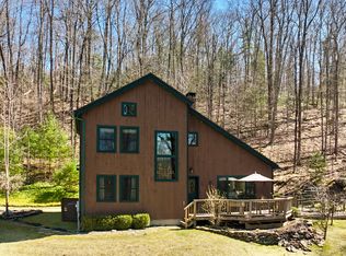 42 Dark Entry Rd S, Cornwall, CT 06754