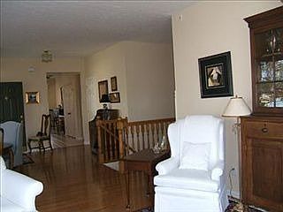 4th image of 2586 Greenside Dr