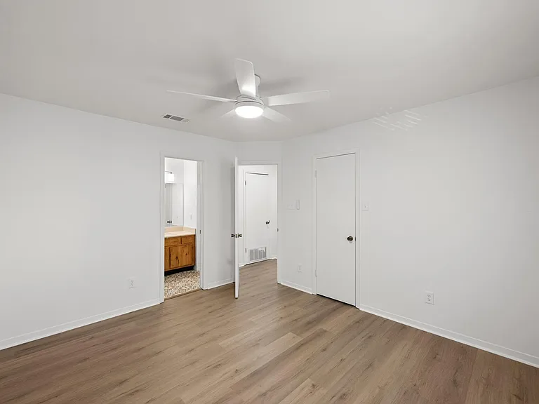 6422 Westside Dr #B — Photo 16