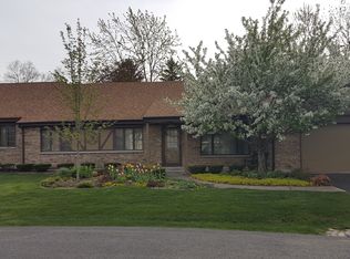 11540 Autobahn Dr W, Palos Park, IL