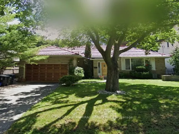 3 Hilldowntree Rd, Toronto, ON M9A 2Z4