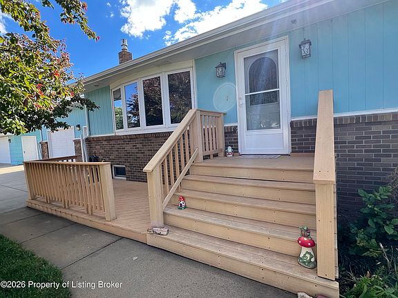 2nd image of 305 5th St NW