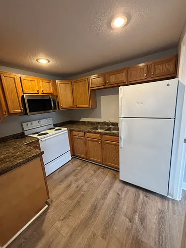 8011 W D Ave #C Photo 1