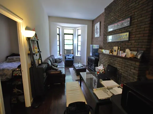 Rented by Sotheby's International Realty | media 1