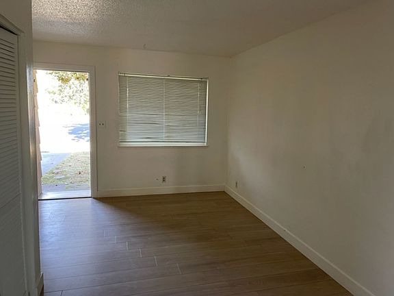 5th image of 3329 Routier Rd #3329