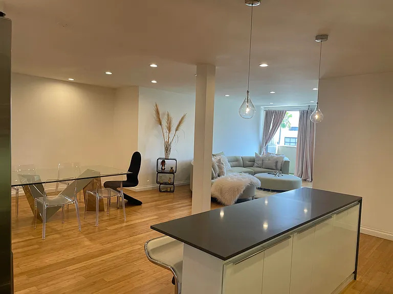 11645 Montana Ave #340 — Photo 1