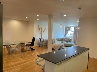 11645 Montana Ave APT 340, Los Angeles, CA 90049