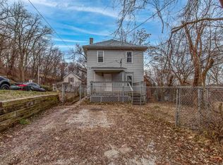 728 22nd St #A, Moline, IL 61265