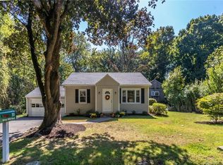33 Steep Hill Rd, Weston, CT 06883