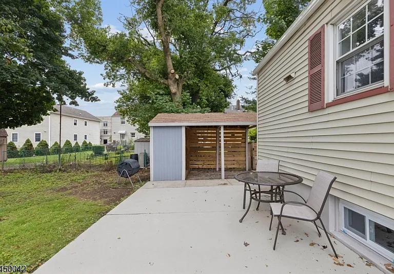 149 Severin Ct — Photo 24