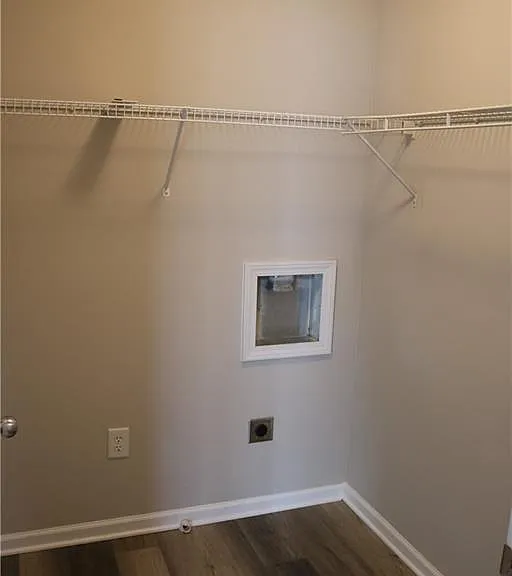 954 Downing Dr — Photo 22
