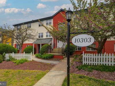 10303 45th Pl APT 1, Beltsville, MD, 20705