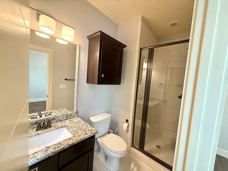 5875 Ross Ave #4 — Photo 7