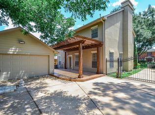 6831 Hollow Hearth Dr, Houston, TX 77084