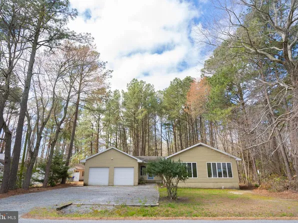 32670 Cedar Dr, Millville, DE 19967