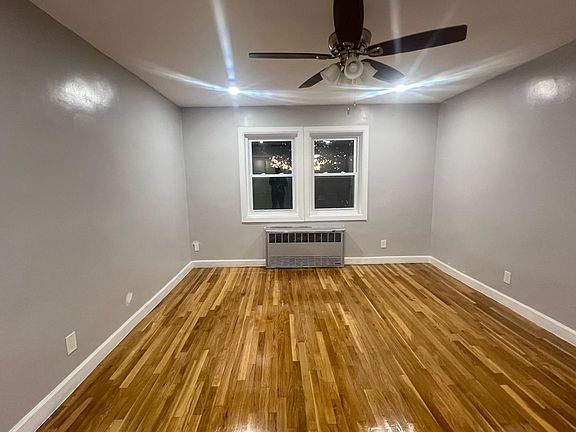 5th image of 945 E 101st St #3B