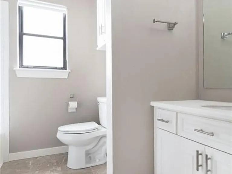931 NW 7th St #207 — Photo 14