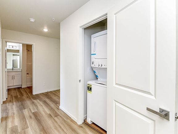 5th image of 3639 S G St #104