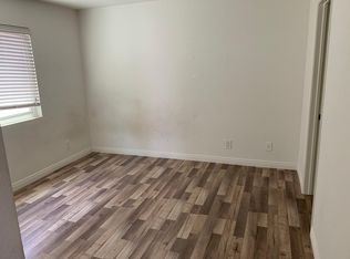 321 N 6th St, Burbank, CA 91501