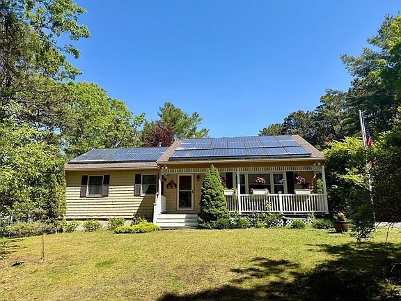 3rd image of 30 Sandy Beach Rd
