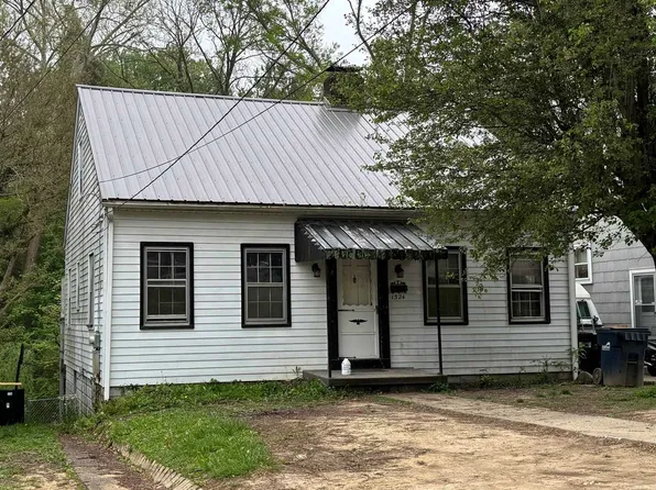 1524 29th St, Ashland, KY 41101