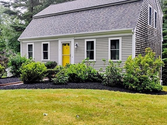 4th image of 3 Kelly Dr