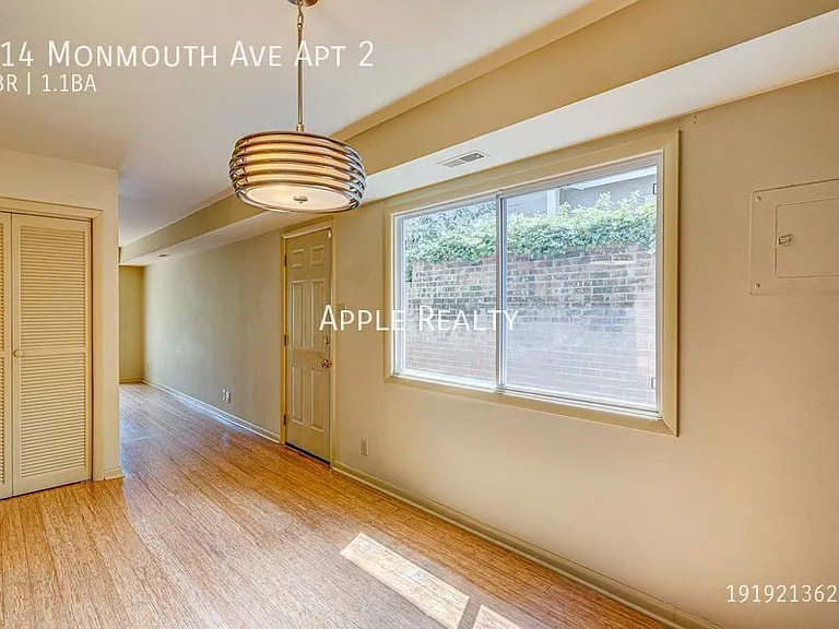 914 Monmouth Ave #2 — Photo 7