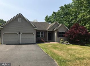 1130 Passer Rd, Coopersburg, PA 18036