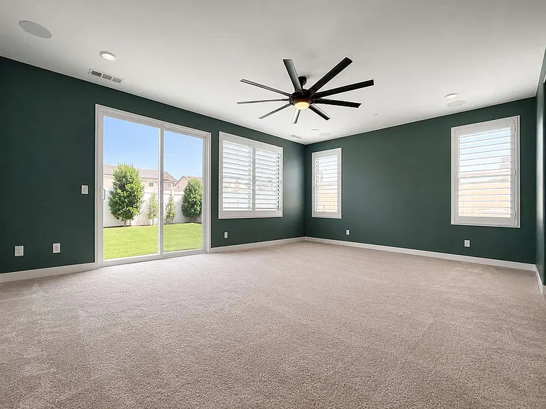 29646 Saddlebred Cir — Photo 10