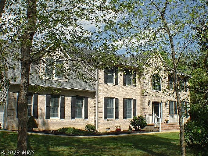 1st image of 44590 Boxwood Dr