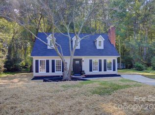 6500 Lantern Ct, Charlotte, NC 28227