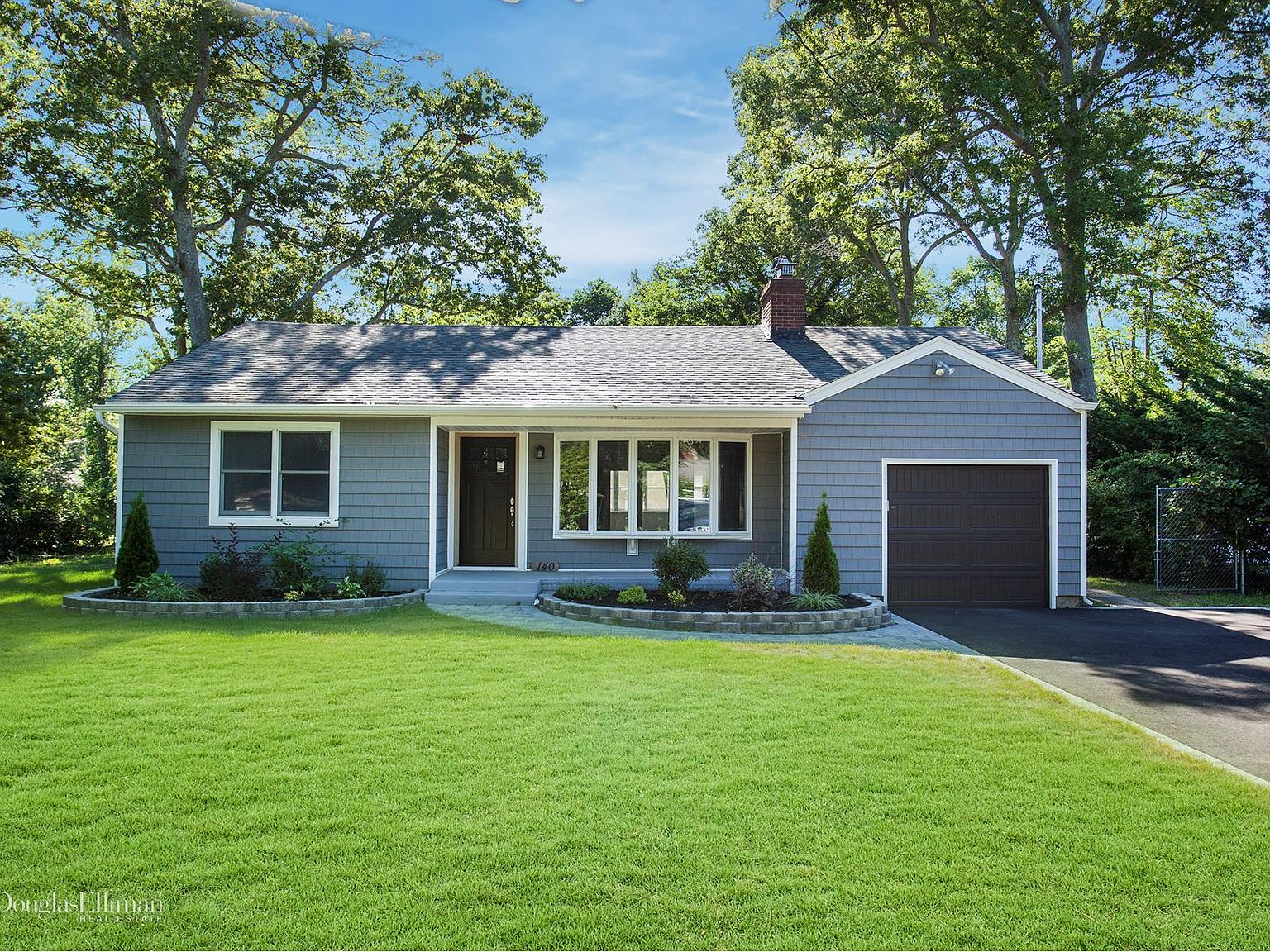 140 Vanderbilt Blvd, Oakdale, NY 11769 Zillow