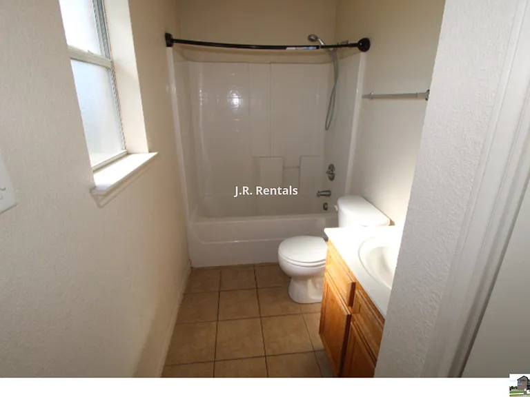 2915 Sunflower Trl #B — Photo 19