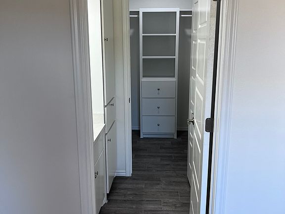 4th image of 508 W 7th St #A