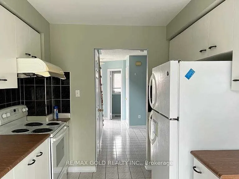 2550 Thomas St #60 — Photo 8