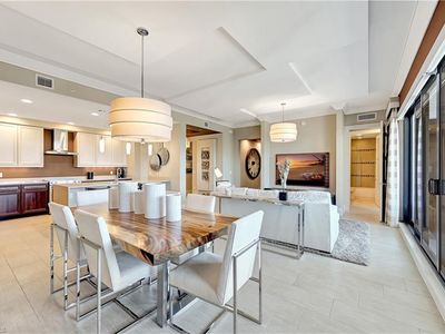 1030 3rd Ave S #307, Naples, FL, 34102