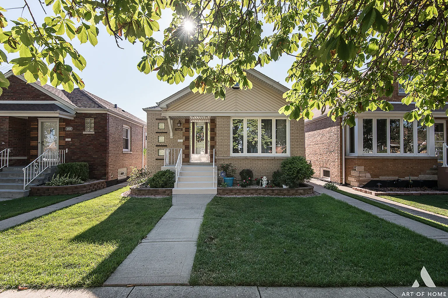5048 S Leclaire Ave photo 1