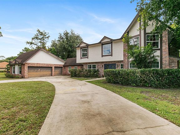 3rd image of 12628 Pineacre Lane