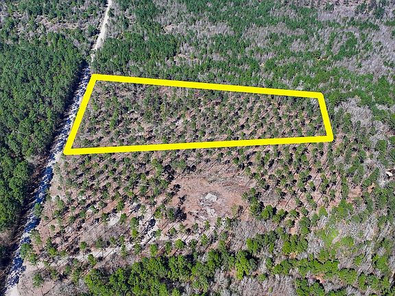 2nd image of 1 Boontown Rd