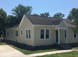 303 Saint Charles Ave, Natchez, MS 39120