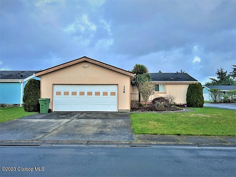 1st image of 1100 NW Warrenton Dr Unit 358