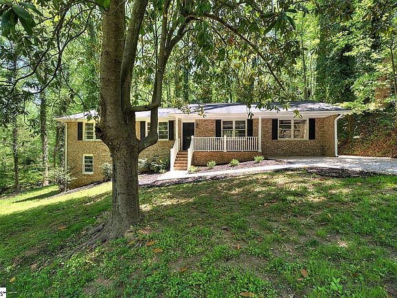 2nd image of 210 Rison Rd