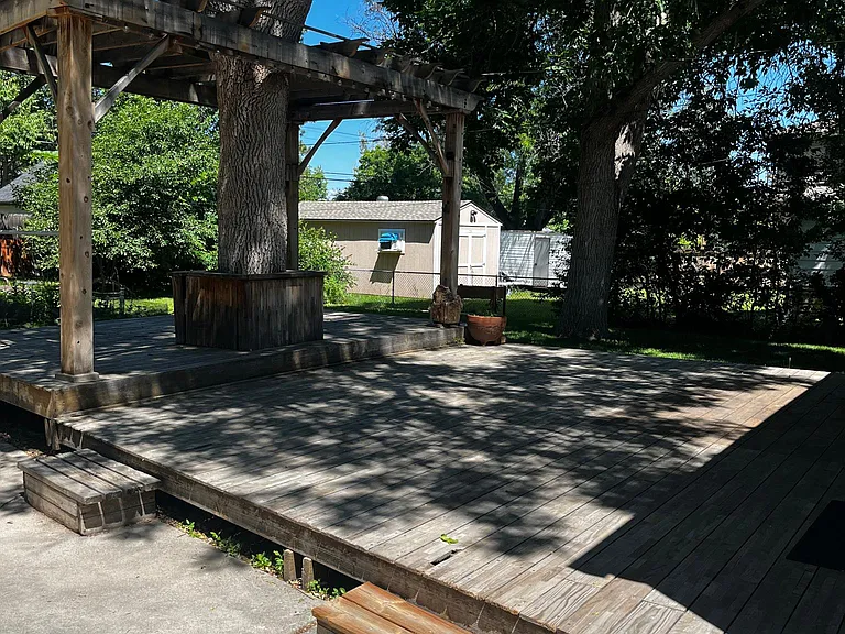 3035 S Clermont Dr — Photo 17