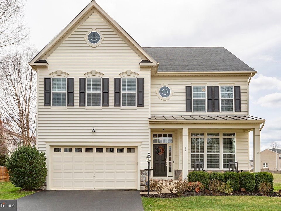1st image of 17 Charter Gate Dr
