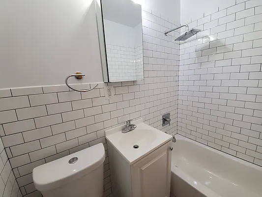 Rented by Douglas Elliman | media 14