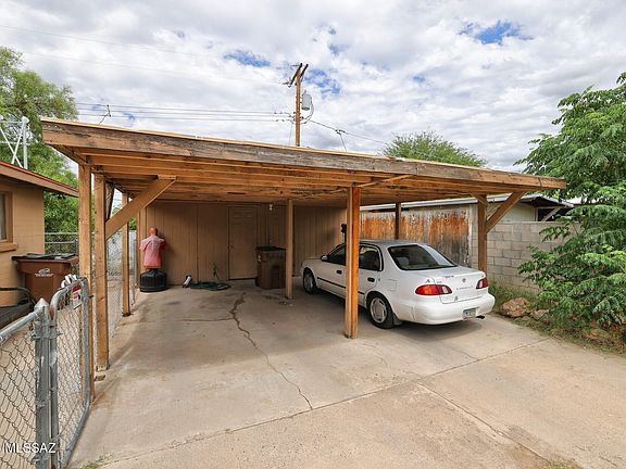4th image of 1996 W La Osa Dr