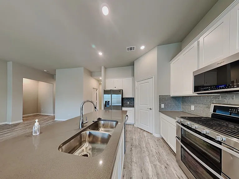 5533 Baker Creek Rd — Photo 4