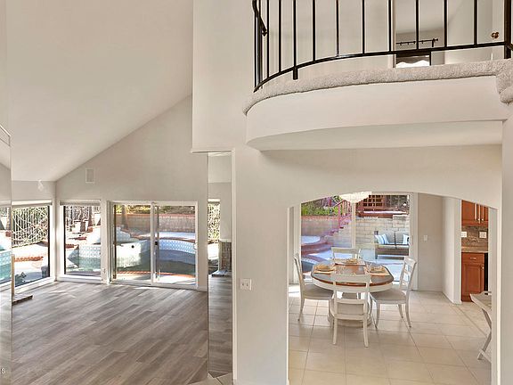 5th image of 312 Los Padres Dr